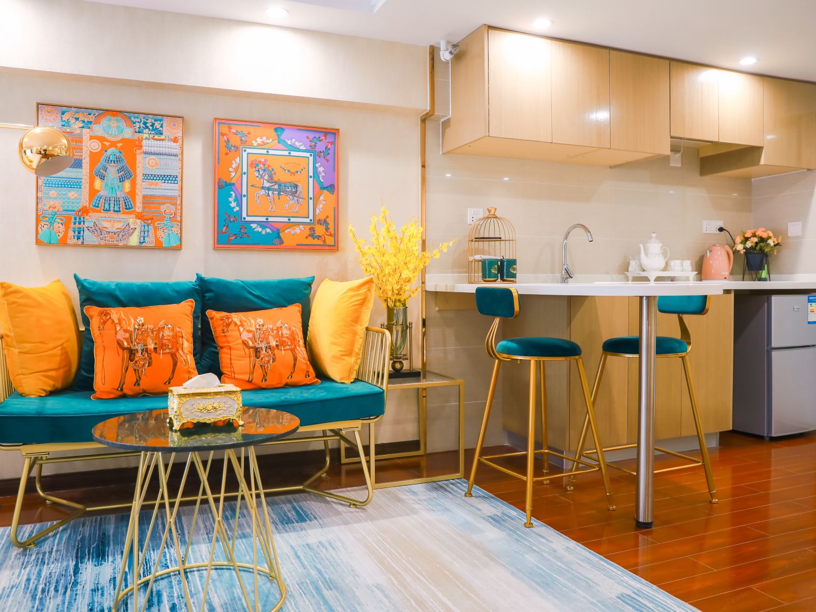 爱马仕风情大床房