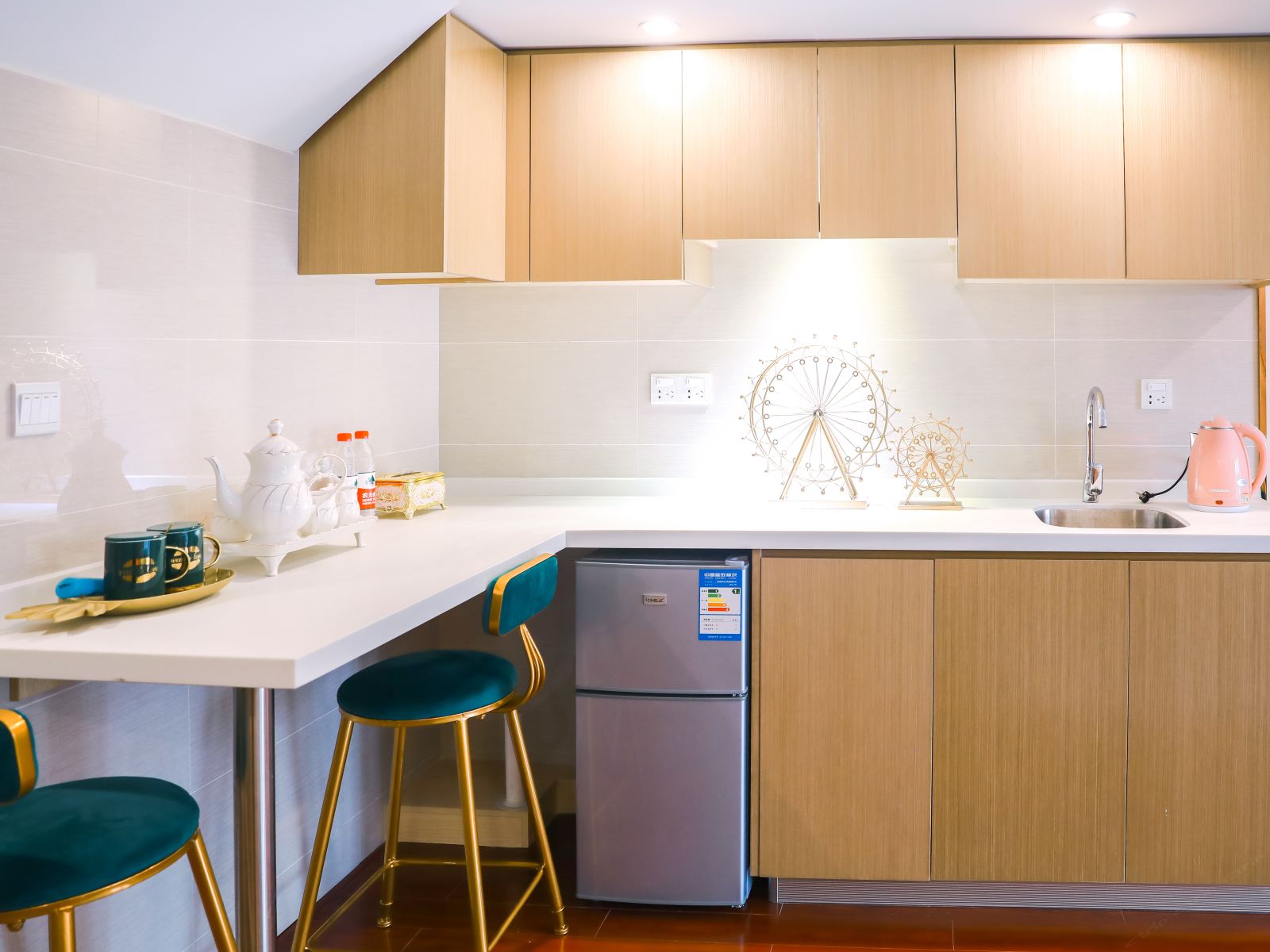 爱马仕风情大床房