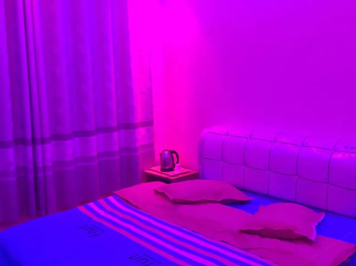 舒适大床房