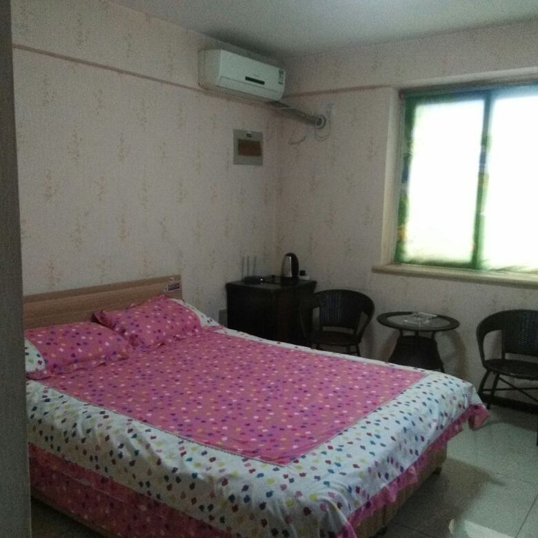 舒适大床房