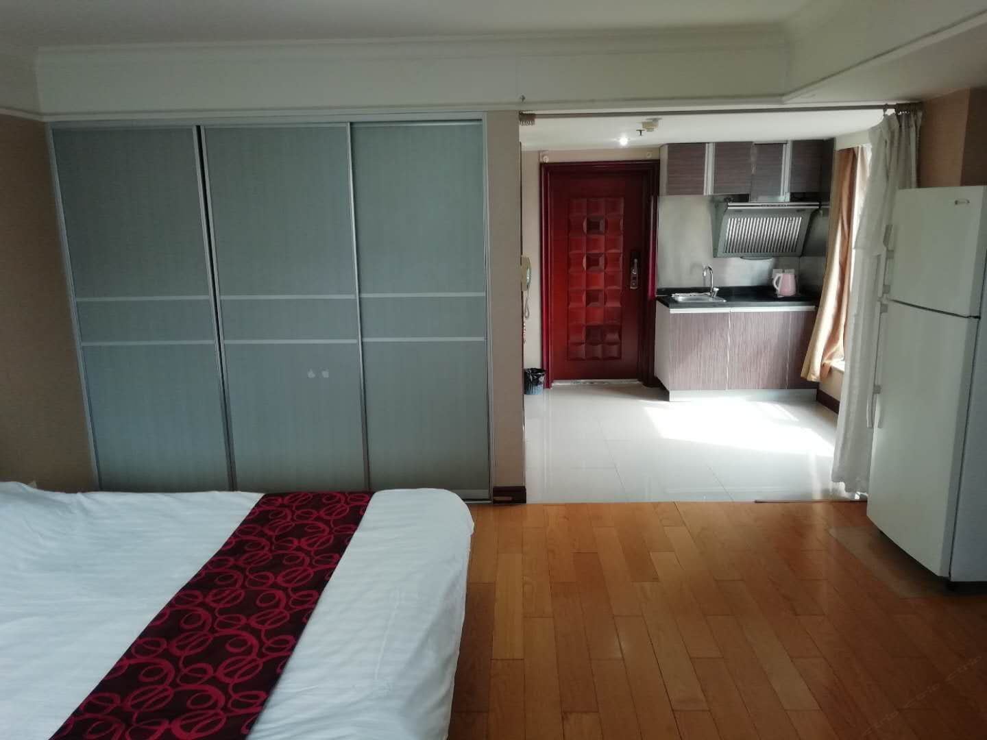 优选大床房