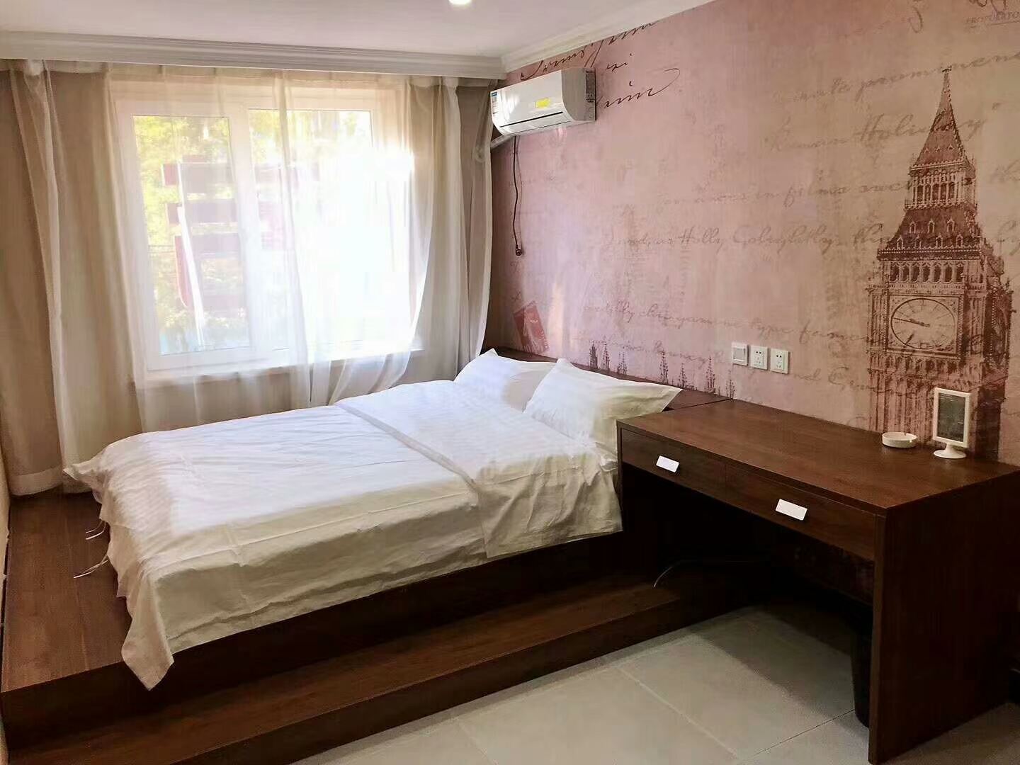 榻榻米房