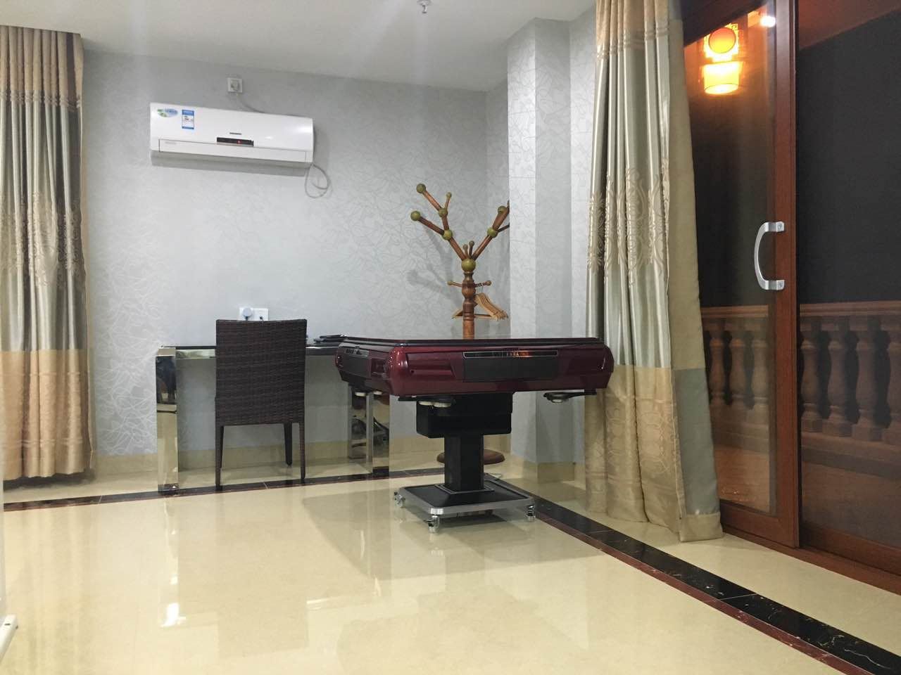 麻将房