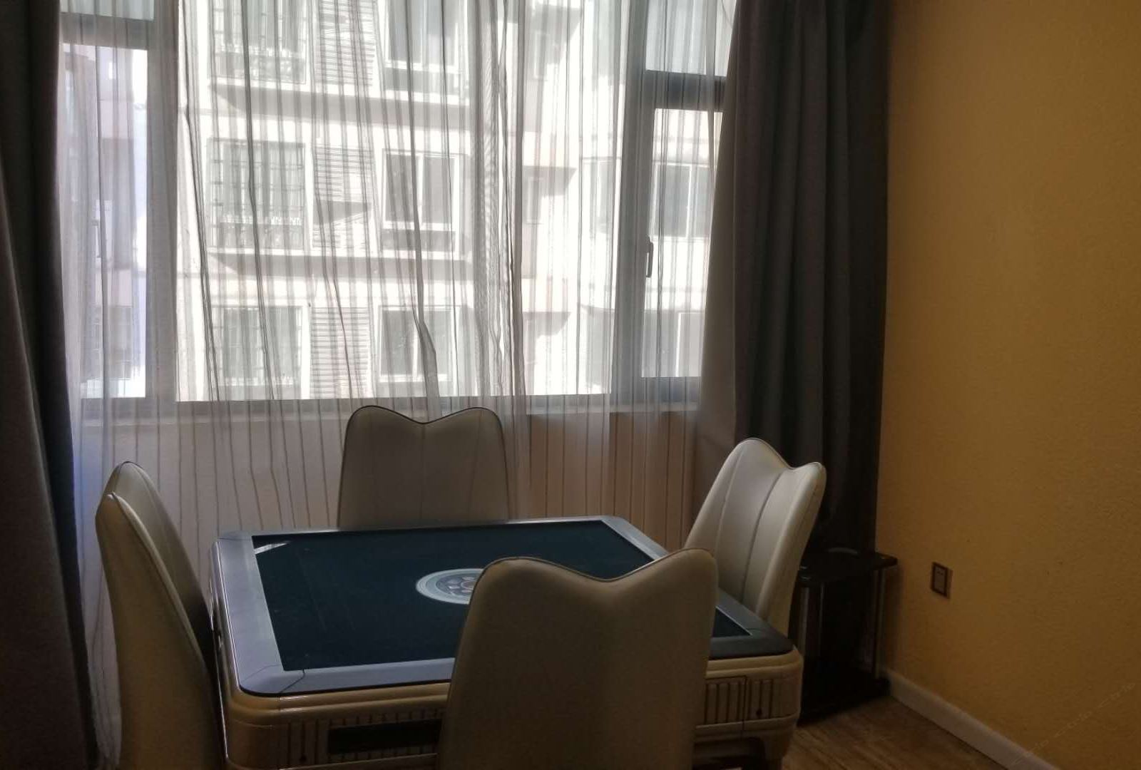 麻将房