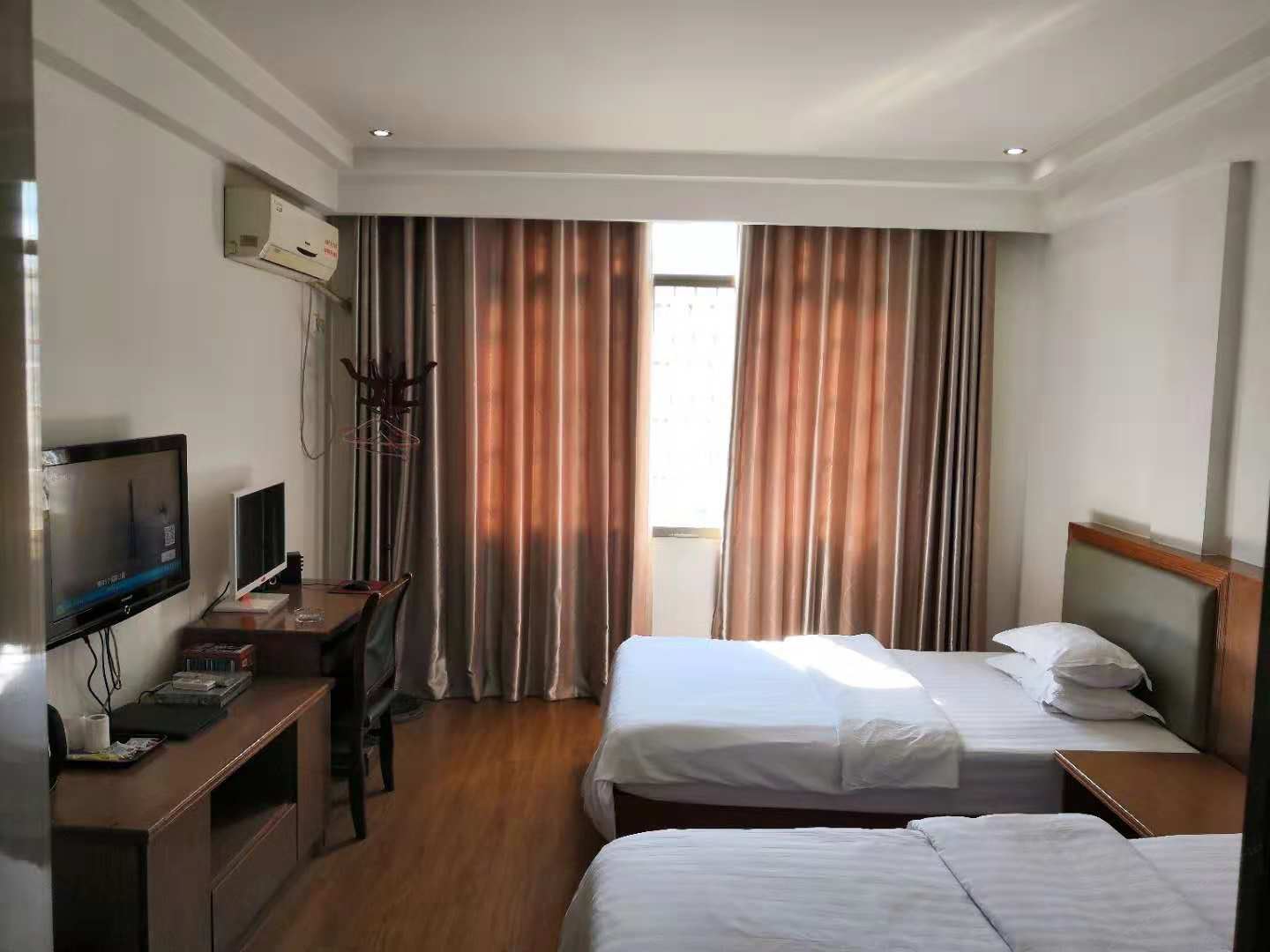 标准双人间