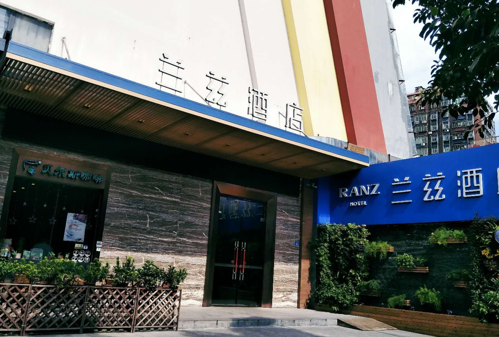 精致大床房