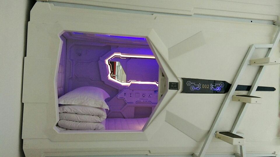 豪华舱(床位房)