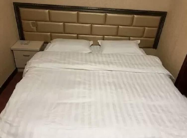 标准大床房