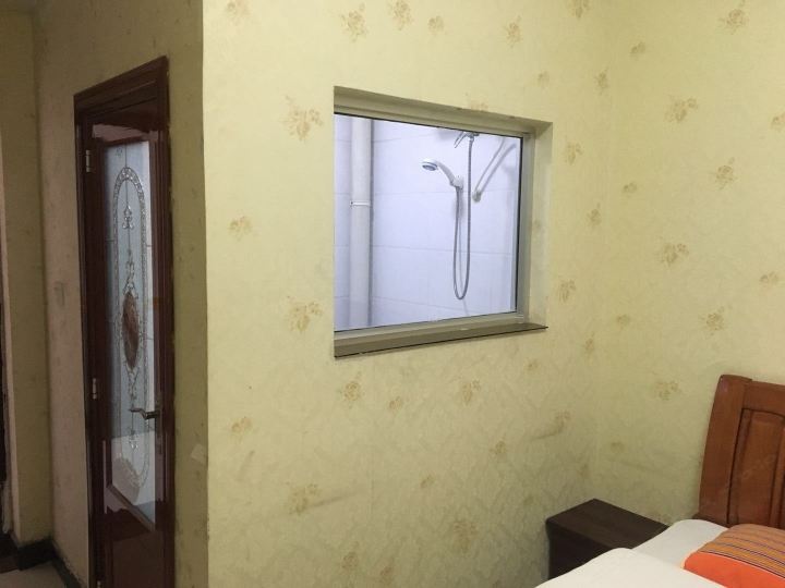 豪华大床房