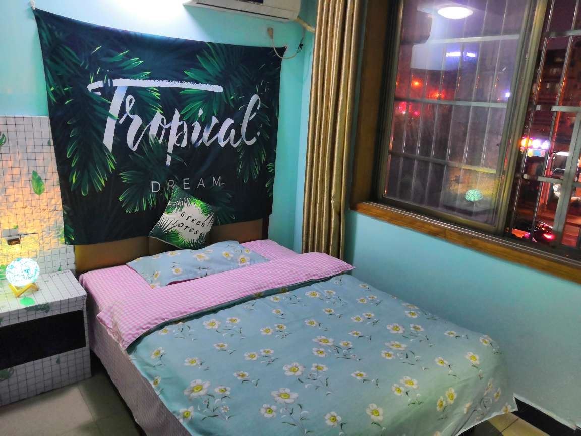 简约大床房
