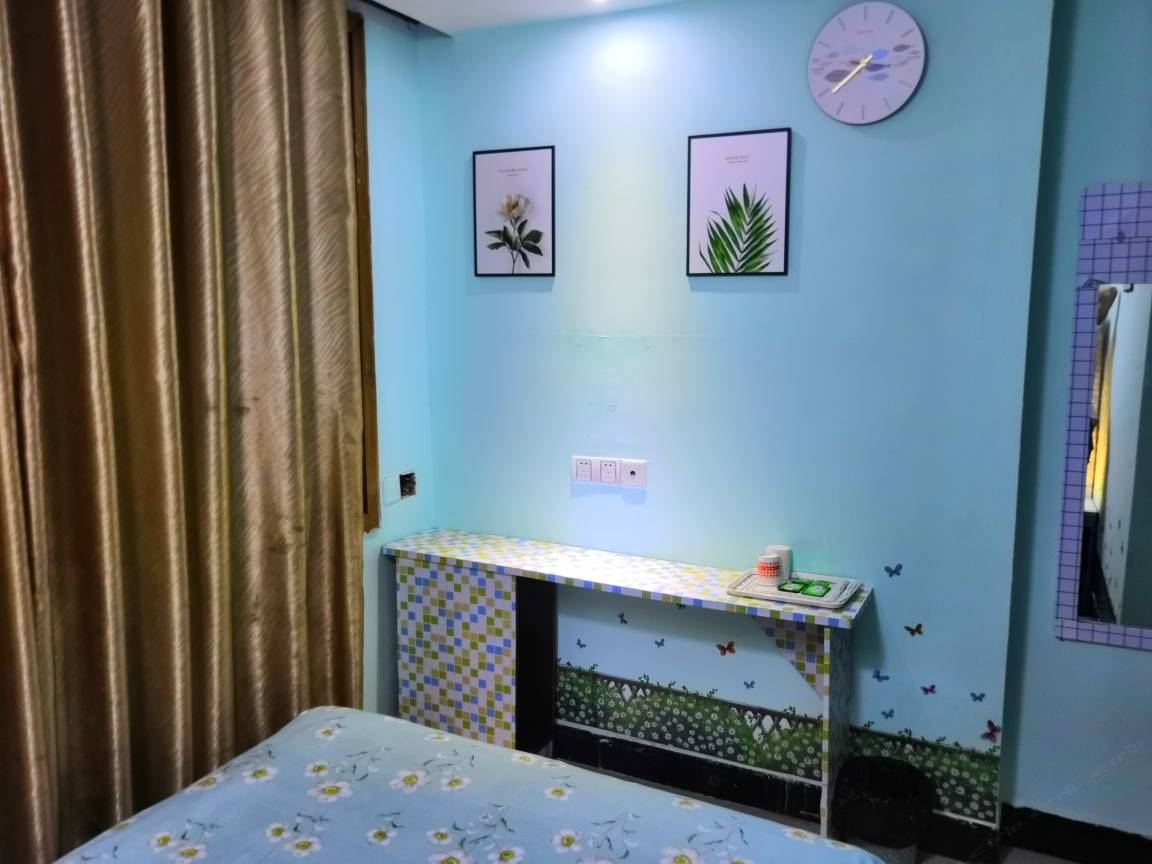 简约大床房