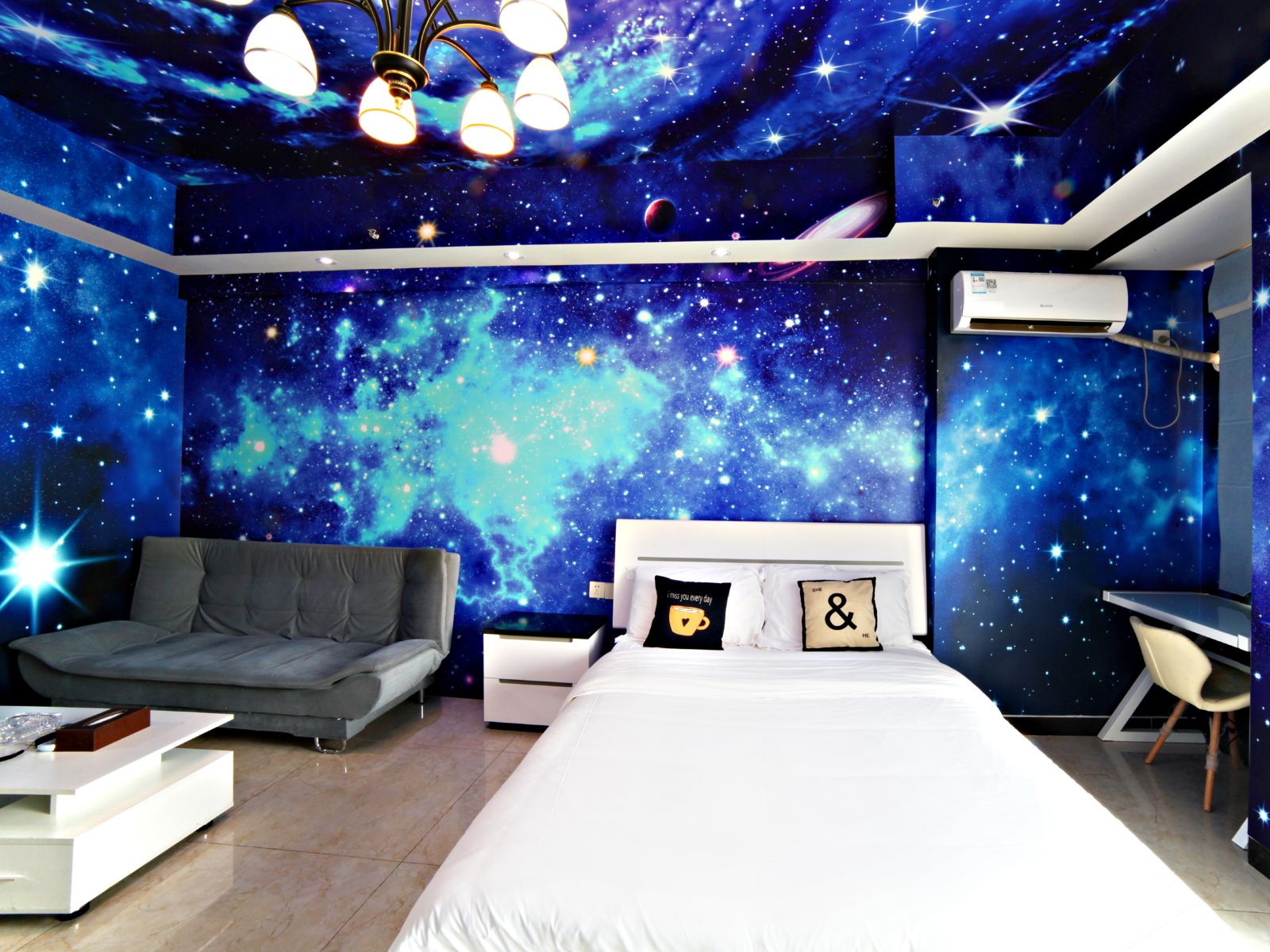 星空漫步主题大床房