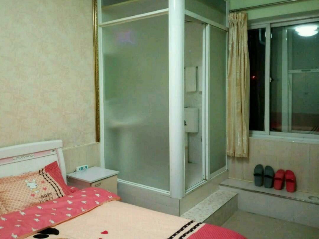 商务大床房