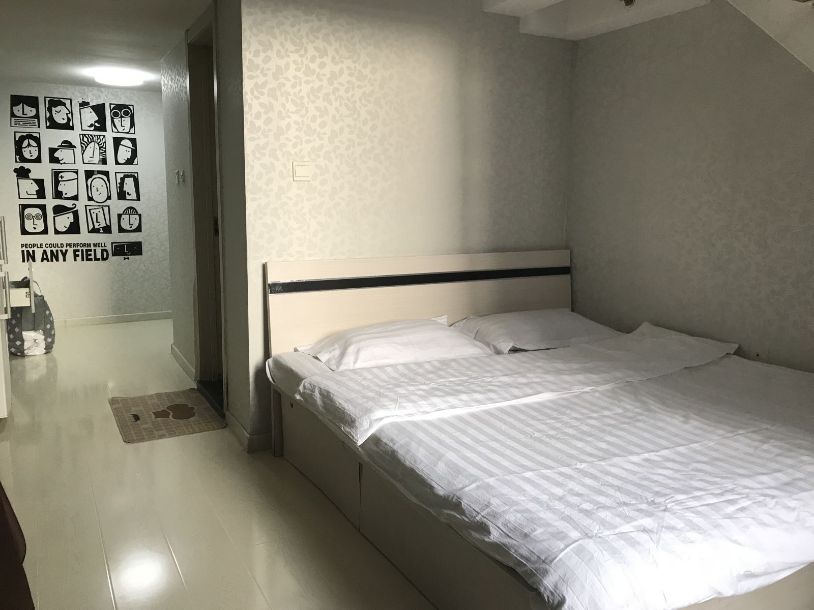 双床体感游戏复式房