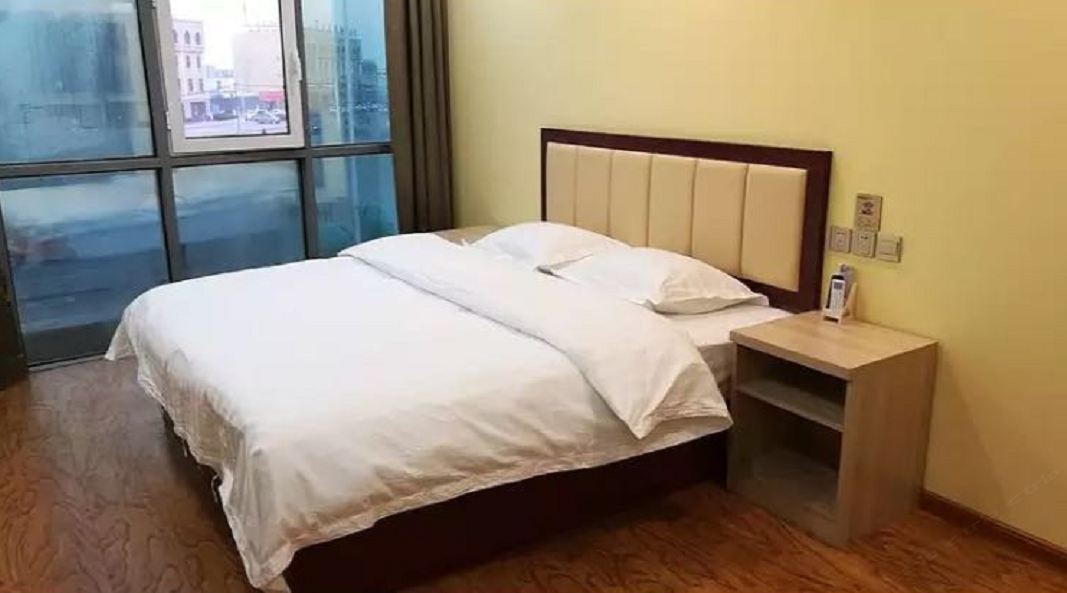 豪华大床房