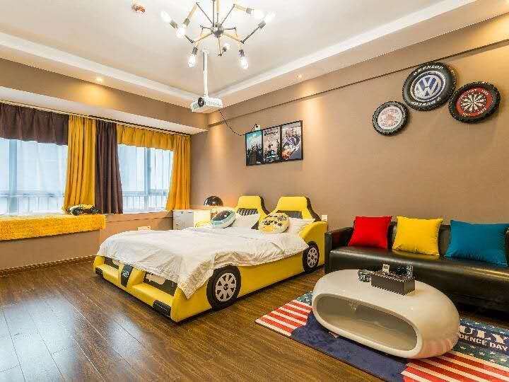 汽车主题大床房