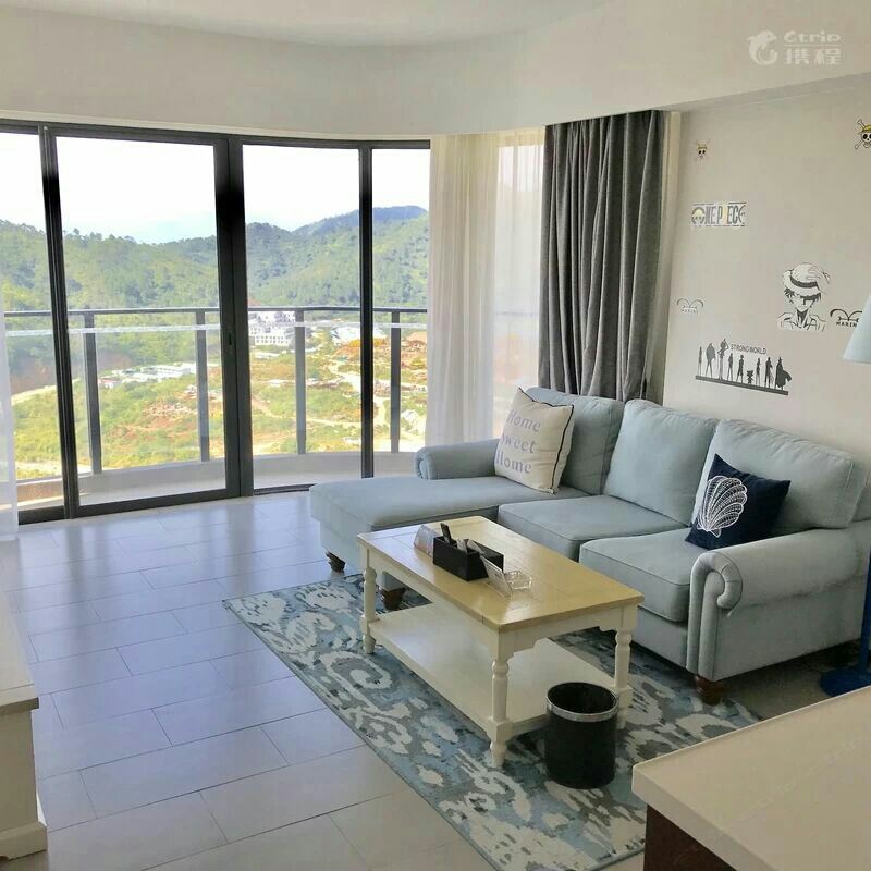豪华海景360度2房一厅
