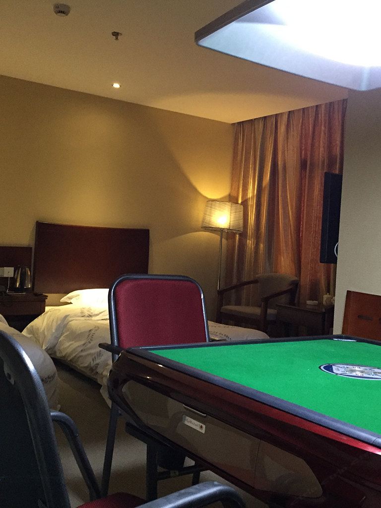 休闲棋牌房