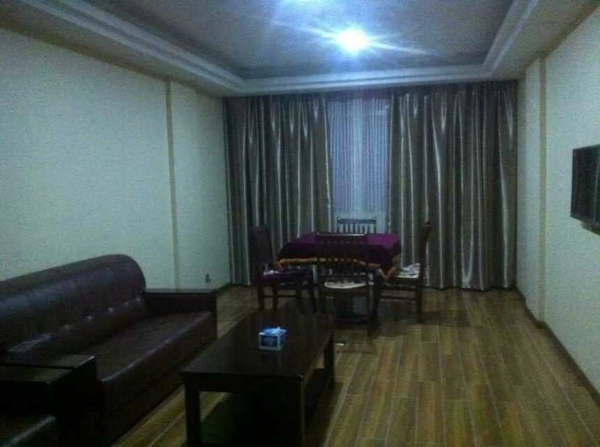 健身娱乐设施