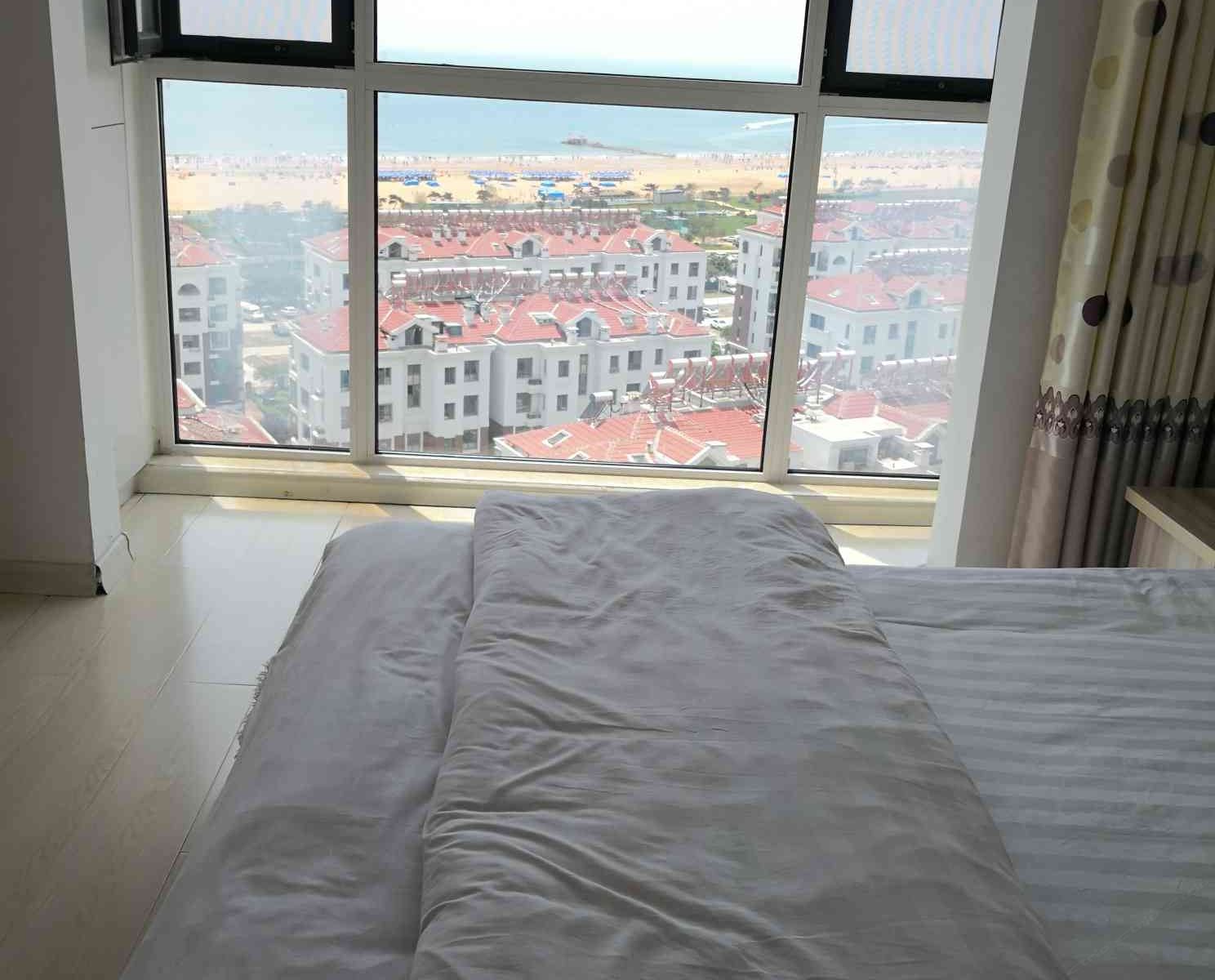 180度豪华海景大床房