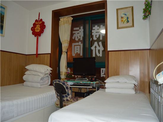 家庭间