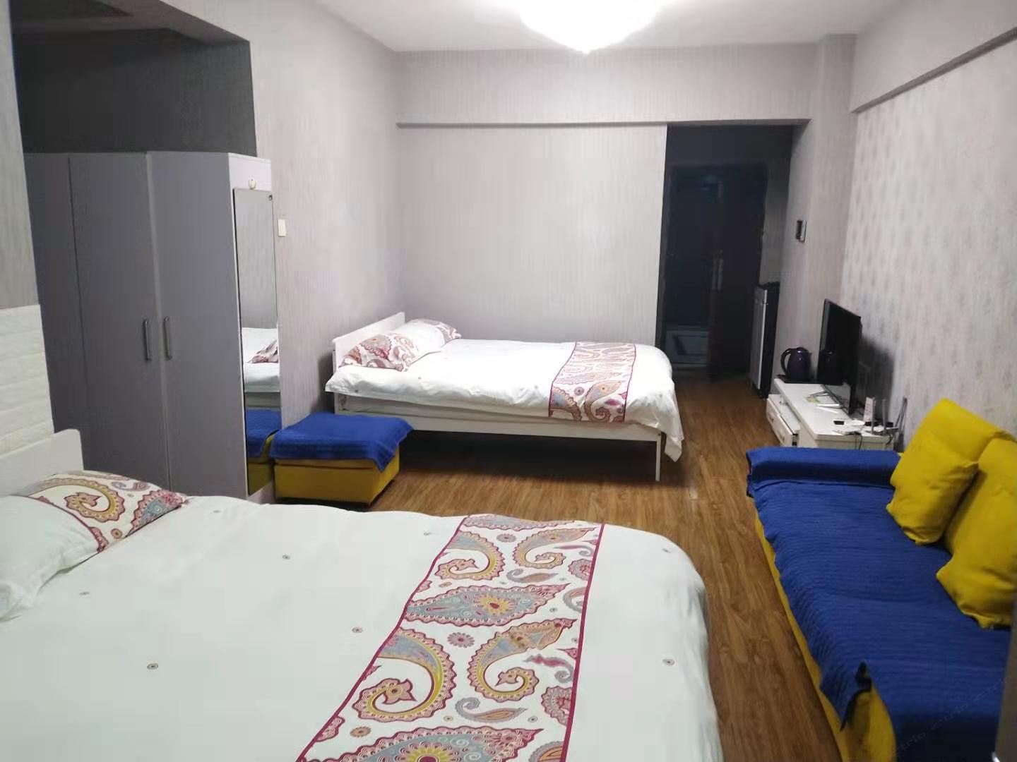 温馨三人套房