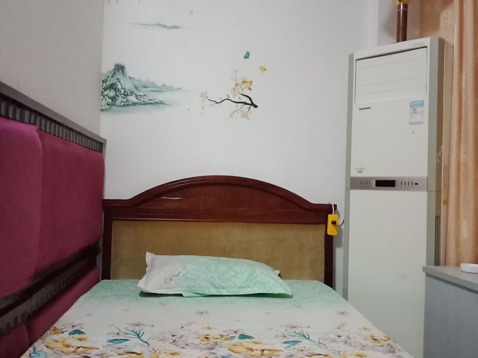 小单间(公共卫浴)