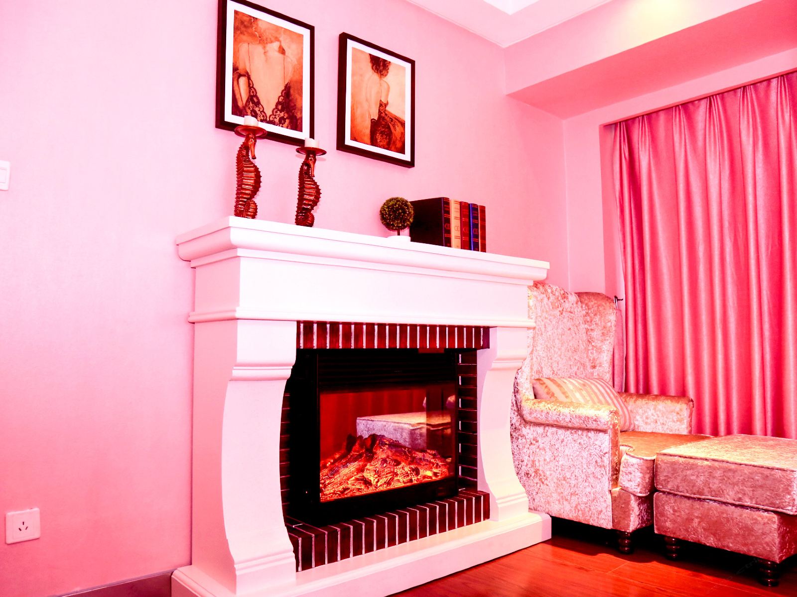 豪华圆床电影房