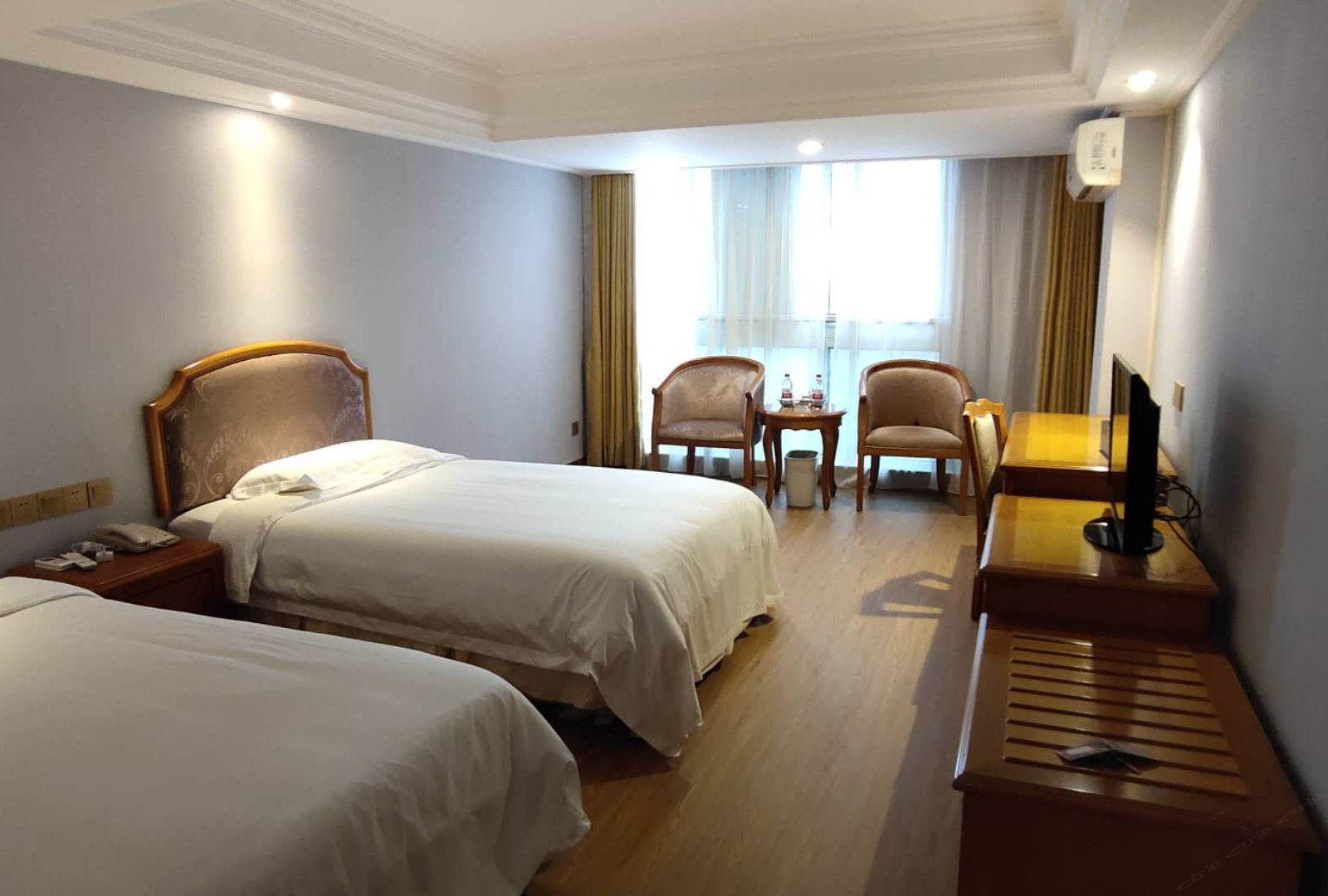 商务双床房