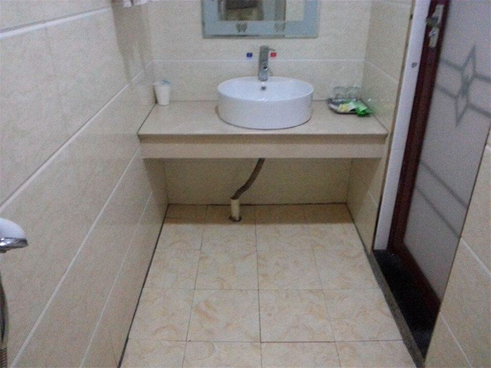 电脑标准间
