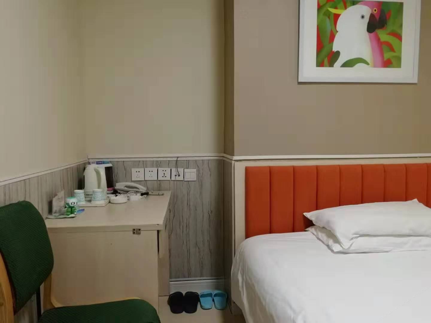 特惠大床房(无窗)