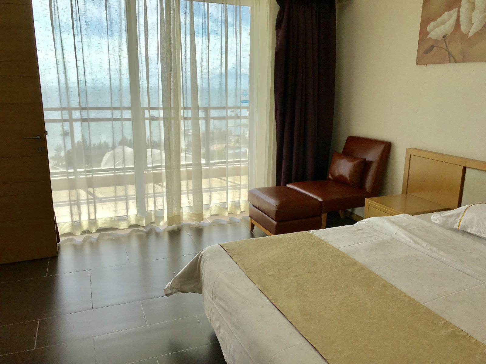 正面海景两房一厅