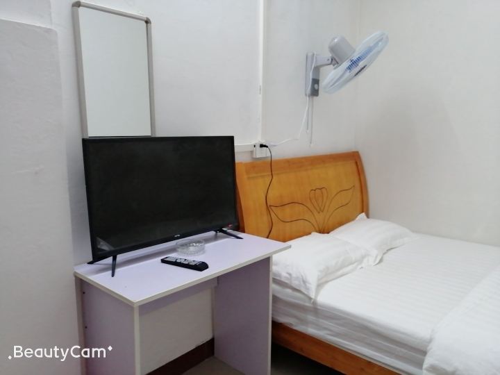 标准大床间