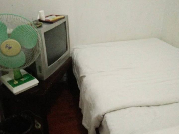 小单间(公共卫浴)