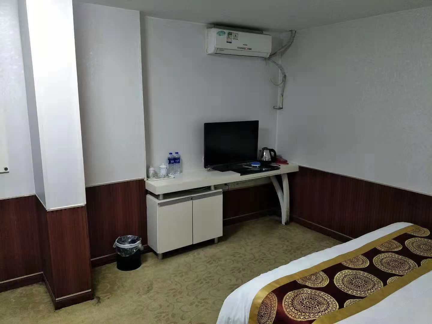 普通单人间