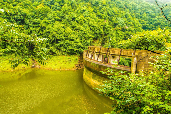 玩美畅游【首发】华东最大落差桐庐山湾湾漂流,清凉一夏