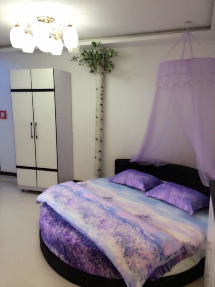 温馨大床房