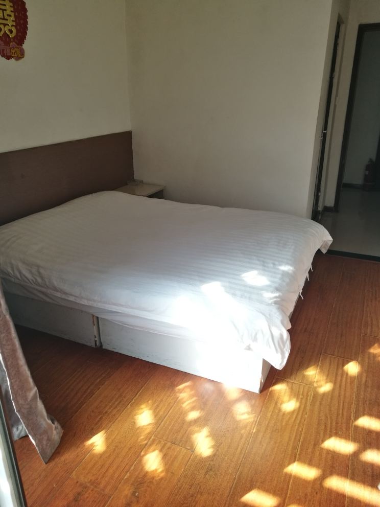 豪华大床房