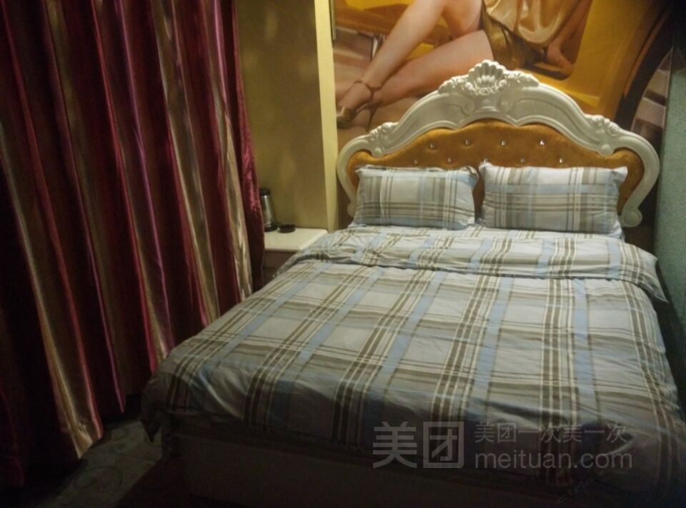 优选大床房