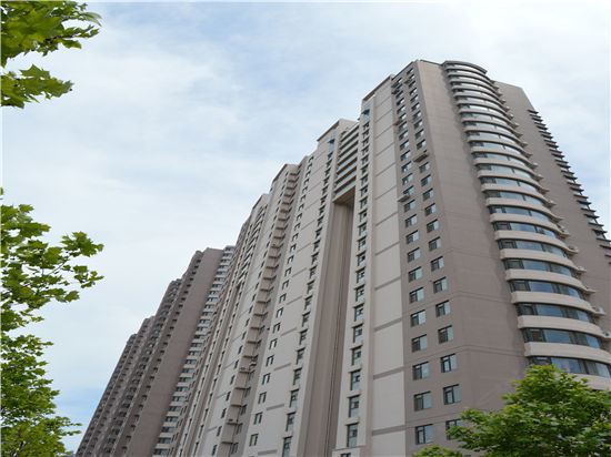 柏明伟业家庭公寓(青岛埠东佳苑店)