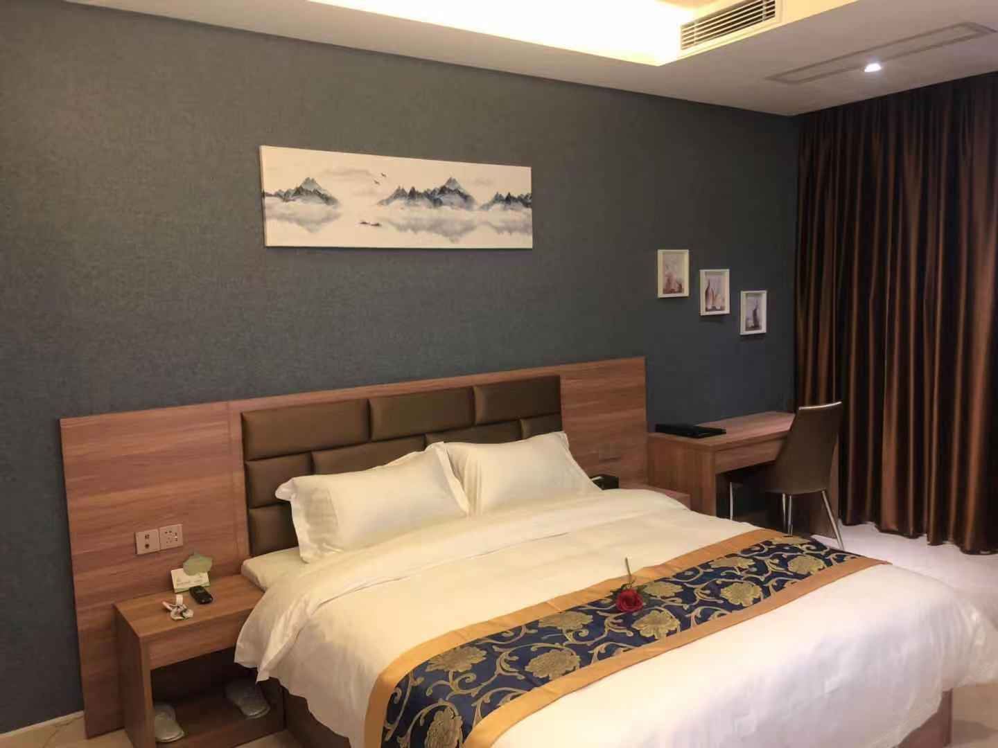 惠选大床房