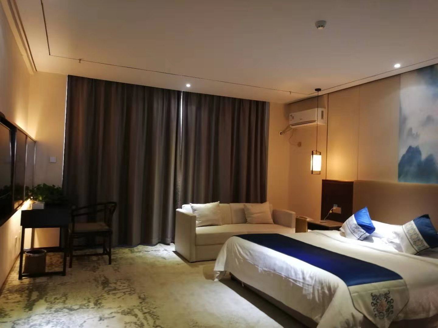 零压大床房