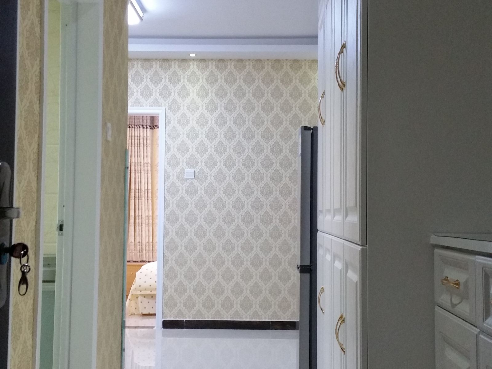 一室一厅电脑房