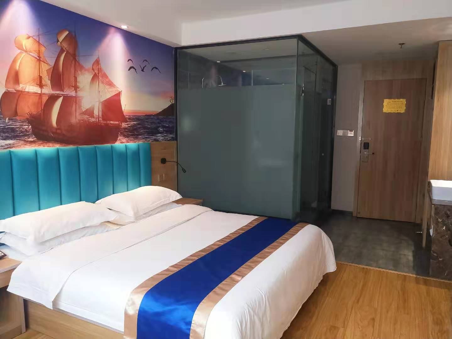 商务大床间
