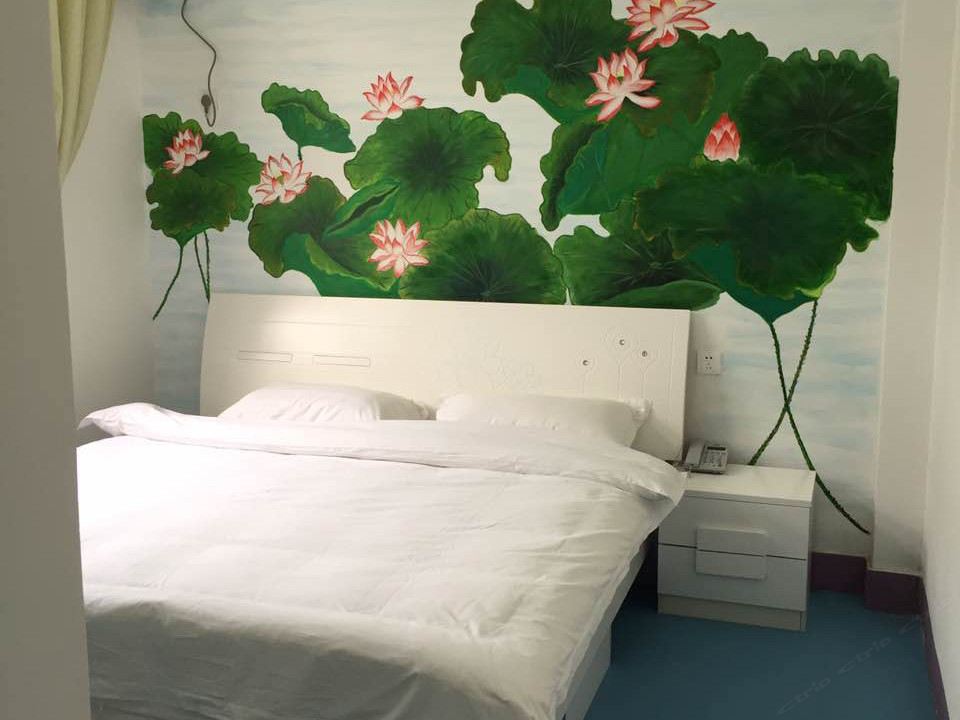 经济大床房