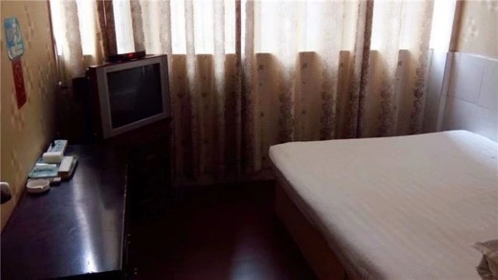 特惠单人房(无窗)
