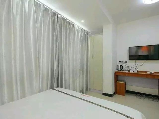 温馨大床房
