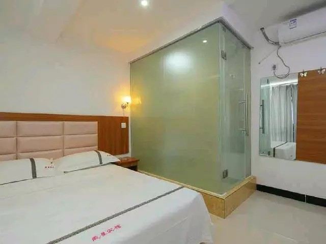 温馨大床房