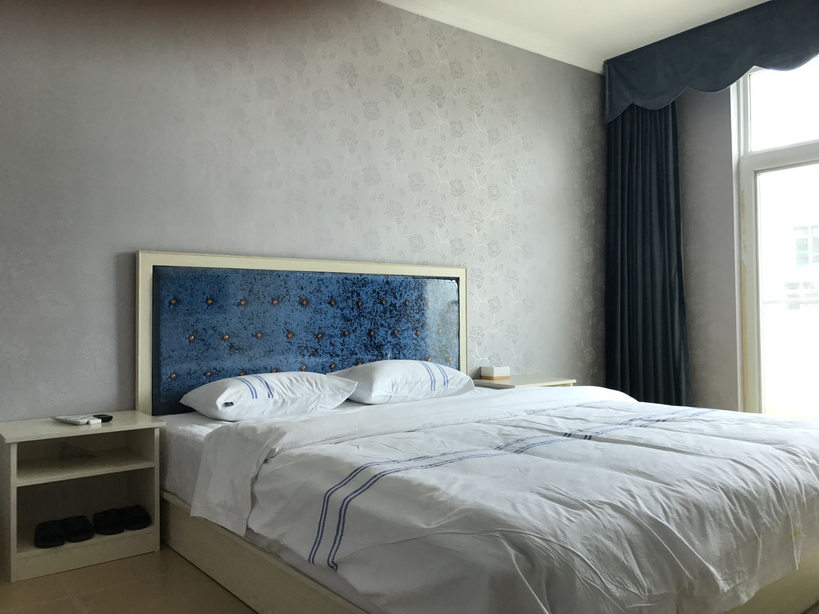 2.2米豪华大床房