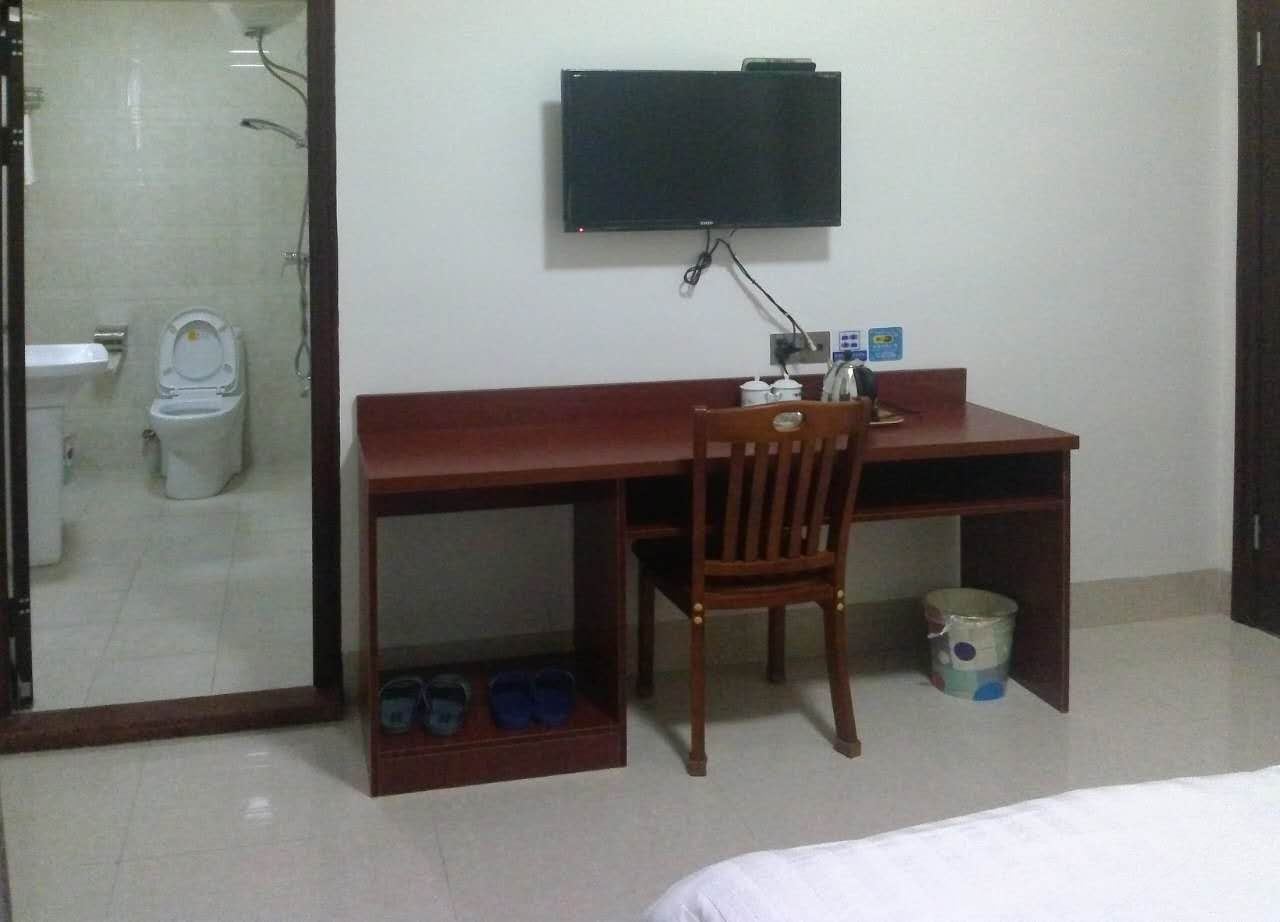 大床房(无空调)